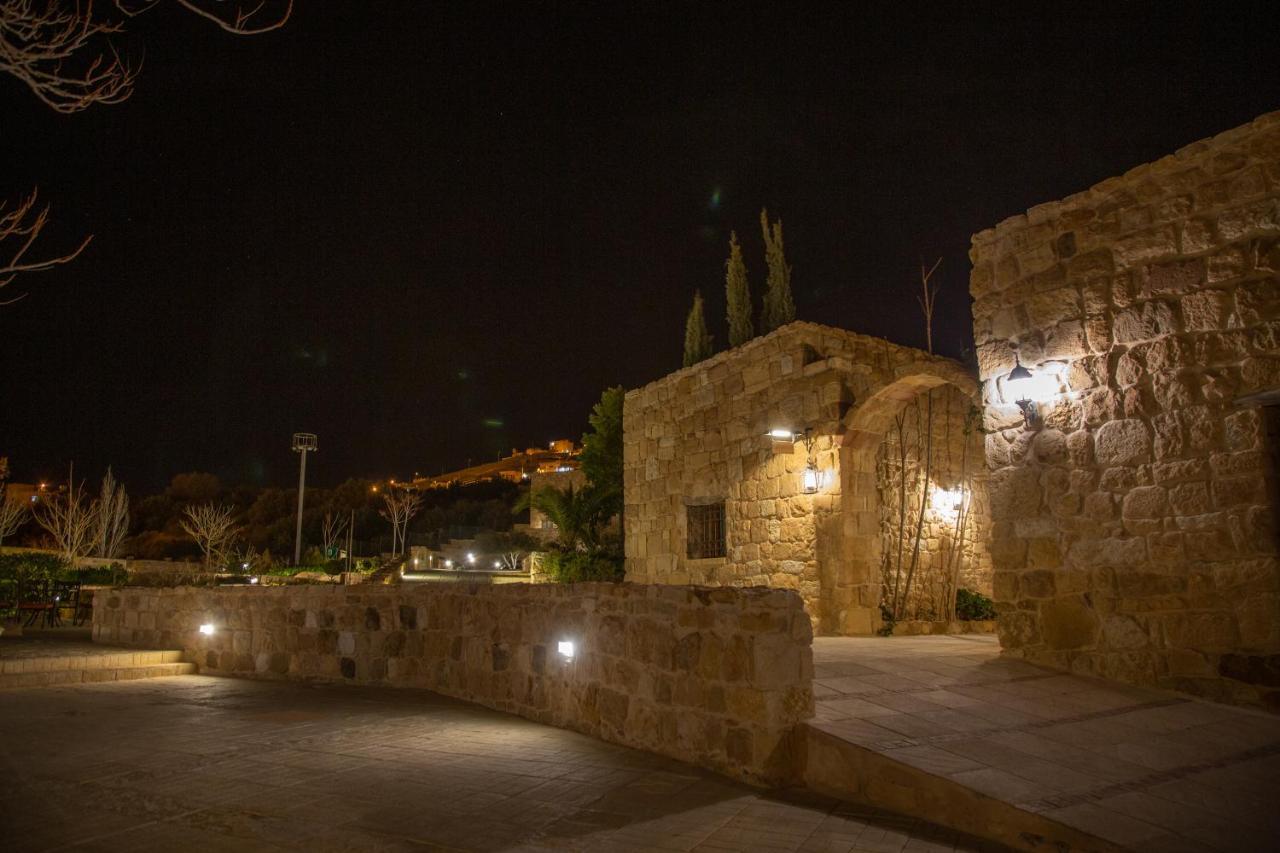 The Old Village & 5* Wadi Musa