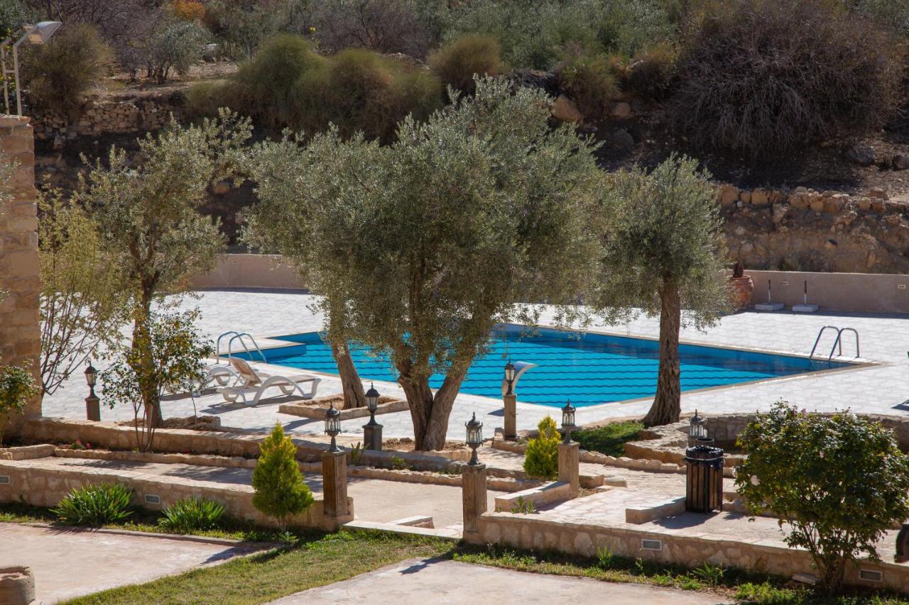 Resort The Old Village & 5*