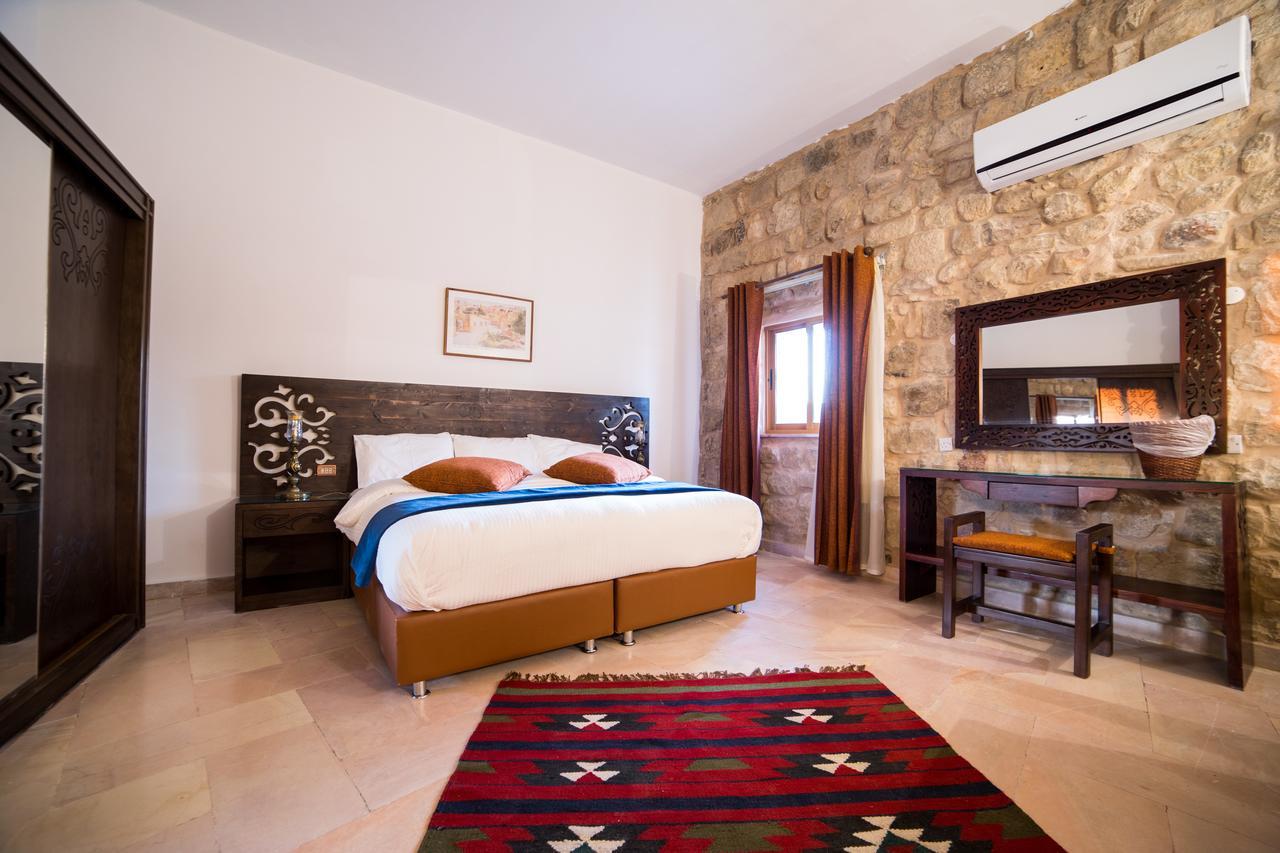 The Old Village & 5*