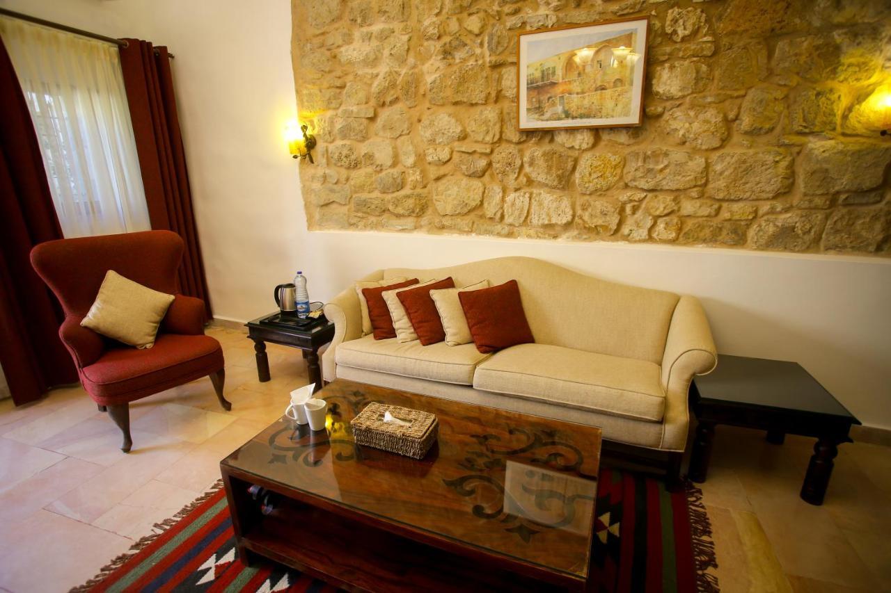 Resort The Old Village &